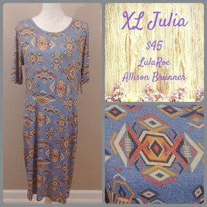 3/$50 - Light Blue Tribal Pattern Bodycon Dress - Lularoe Julia - XL - NWT